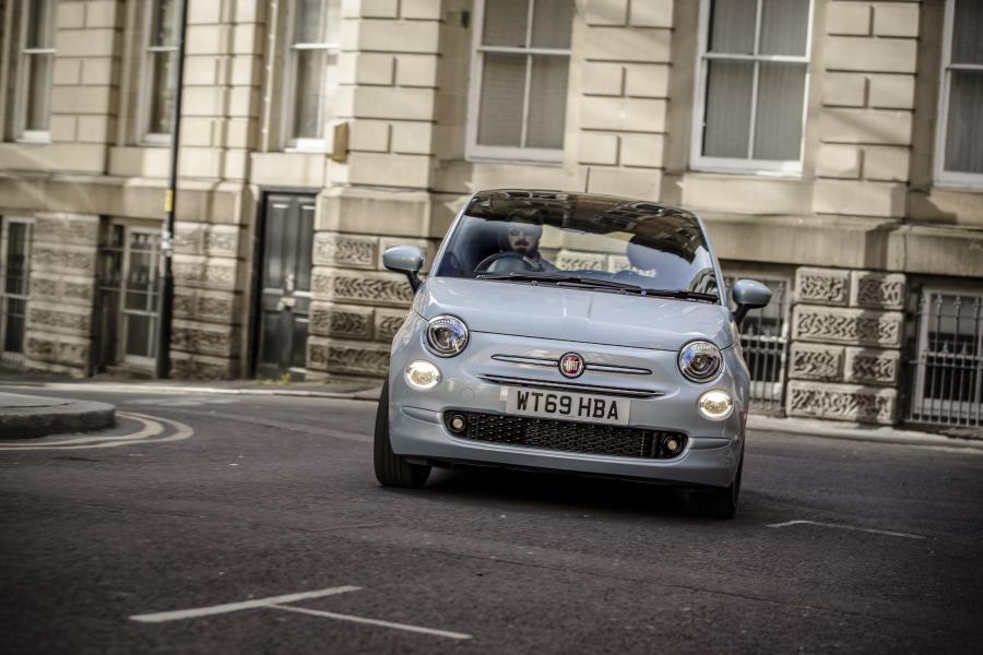  Fiat 500 Hybrid Launch Edition (312) 2020 года  (UK) (фото 6 из 40)